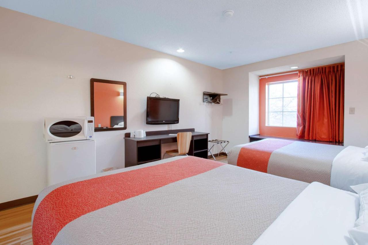 โมเทล 6 เอล ปาโซ - เซาท์อีสต์ Hotel เอลปาโซ ภายนอก รูปภาพ