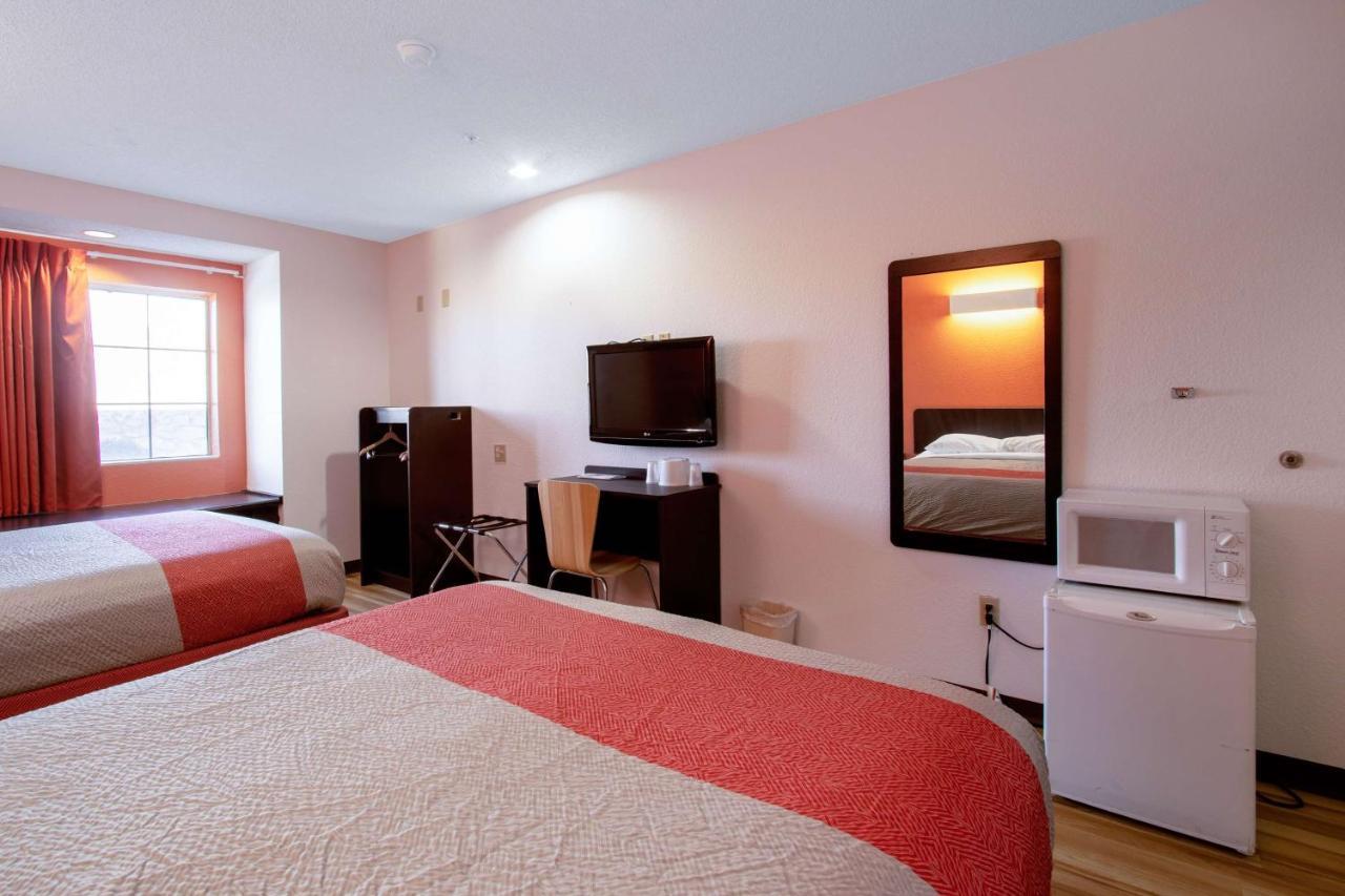 โมเทล 6 เอล ปาโซ - เซาท์อีสต์ Hotel เอลปาโซ ภายนอก รูปภาพ